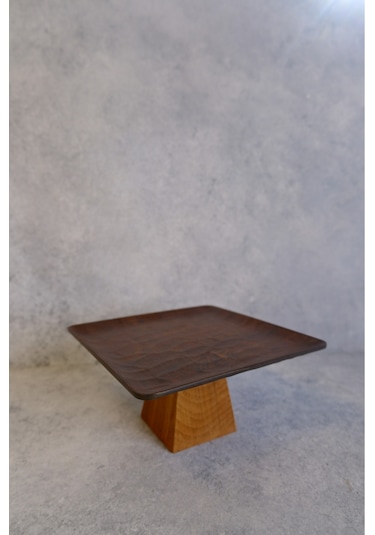 Justwood Ligna Melamin Ahşap Rölyefli 26 Cm Piramit Ayaklı Pasta Tabağı, Servis Tabağı, Sunumluk Koyu Kahverengi