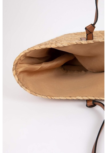 DeFacto Kadın Hasır Omuz Çantası Z4390AZNSBG33 Bej DeFacto Kadın Hasır Omuz Çantası Z4390AZNSBG33 Bej