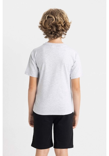 DeFacto Erkek Çocuk NBA Wordmark Bisiklet Yaka Kısa Kollu Tişört C4258A824HSGR400 DeFacto Erkek Çocuk NBA Wordmark Bisiklet Yaka Kısa Kollu Tişört C4258A824HSGR400