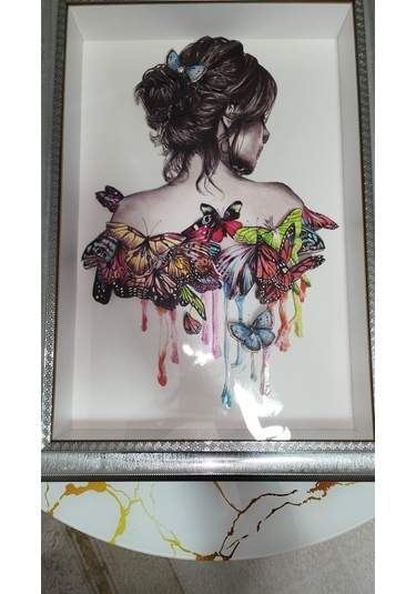 Kelebekli Kız 35 X50 Rölyef Tablo