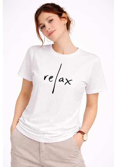 Nevermind Kadın Tişört Basic Minimal Baskılı Relax Yazılı Günlük Rahat Pamu Beyaz