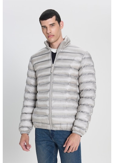 Lee Regular Fit Normal Kesim Dik Yaka Fermuarlı Gri Bej Şişme Mont Gri - Bej