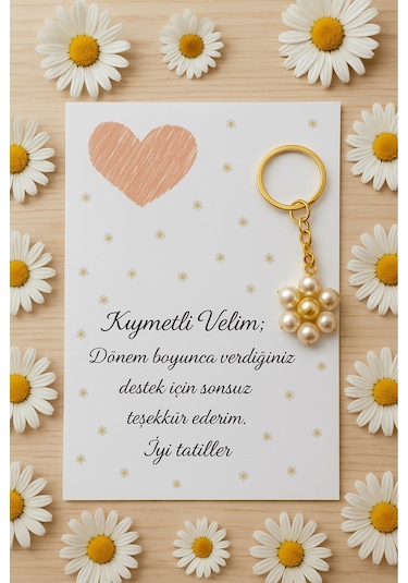 15 Adet Papatya Anahtarlık - Veli Hediyesi - İyi Tatiller Hediyesi - Okul Hediyesi - Sabit Yazı Çok Renkli