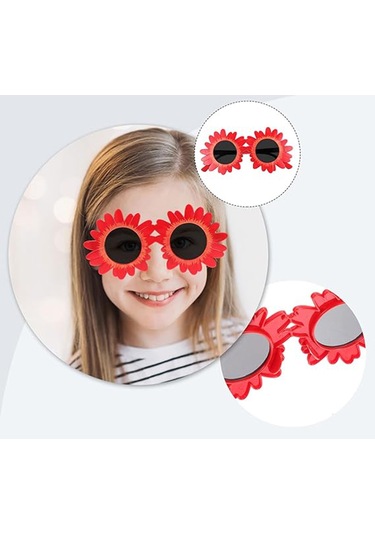 Kırmızı Renk Papatya Şekilli Parti Gözlüğü 18x10 Cm