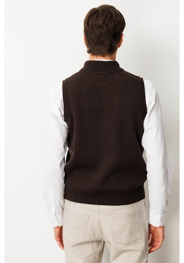 Erkek Hakim Yaka Göğsü Ve Cebi Keçe Yün Yelek K.kahve K.kahve