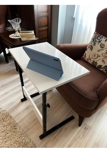 Yükseklik Ayarlı Laptop Sehpası 60x40 Beyaz Renk Mdf Malzeme Beyaz