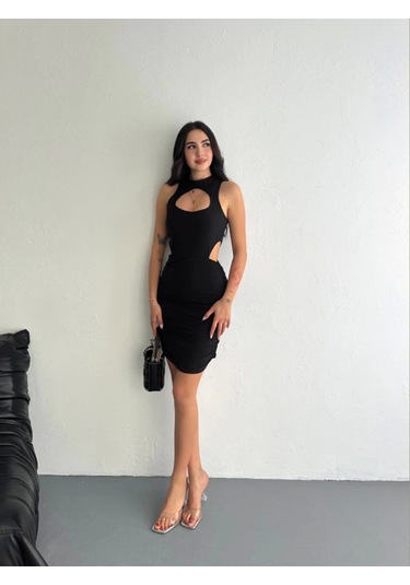 Göğüs Ve Yanlar Dekolteli Kolsuz Boy Elbise - Siyah Siyah