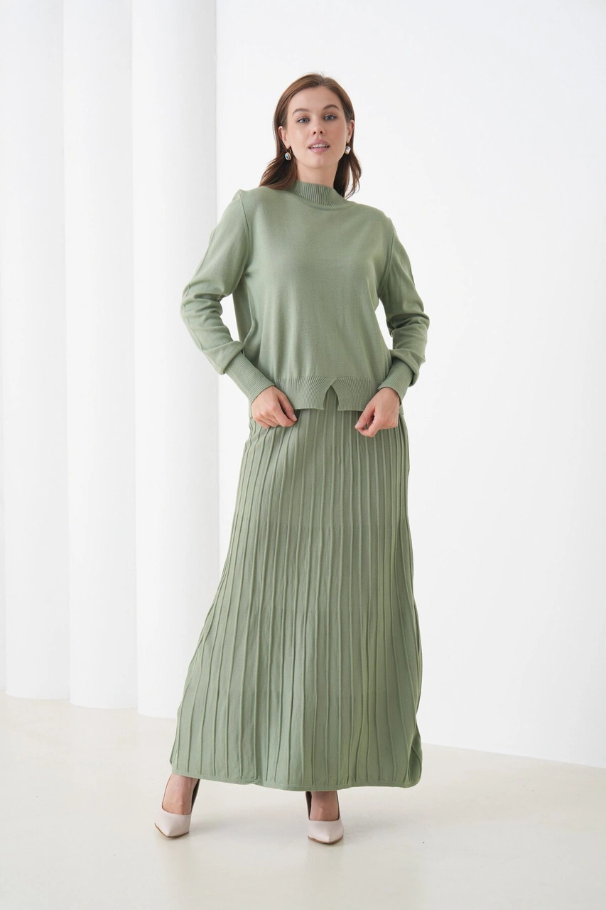 Kadın Pileli Etek Kazağı V Tasarım Tesettüre Uygun Örgü Triko Etek Kazak Takım Mint Yeşili