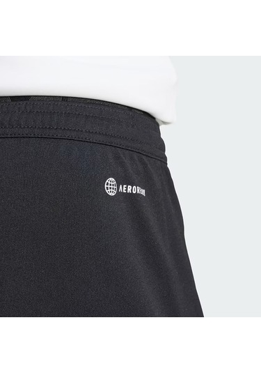 Black Ent22 Sho Null