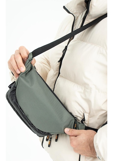 Dört Bölmeli Suya Dayanıklı Polyester Kumaş Ayarlanabilir Askılı Bel-göğüs Çantası Gri