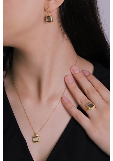 Beyisa Güneş Taşı Serisi Sarma Kare Kesim Gri Renkli Otantik Gümüş Takı Seti