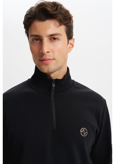 Arma Erkek Slim Fit Dik Yaka Yarım Fermuar Pamuklu Sweatshirt Sol Kol Fermuar Cepli K30404685702 Siyah