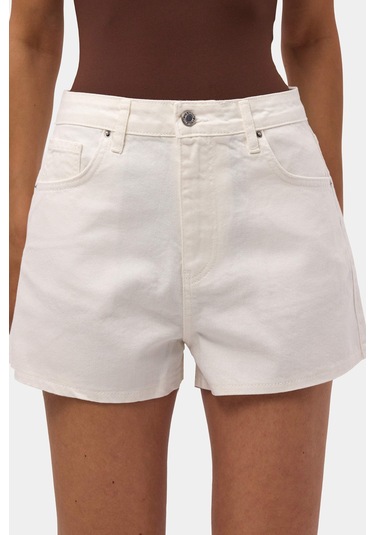 Itsbasic Kadın Kırık Beyaz 7s6-101 Mini Mom Denim Şort