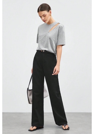Cool Tarz Omuz Dekolteli Basic Kadın Tişört Modern Kesim Günlük Bluz Gri