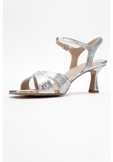 Melin Gümüş Desenli Çapraz Bantlı Kadın Topuklu Ayakkabı Gümüş