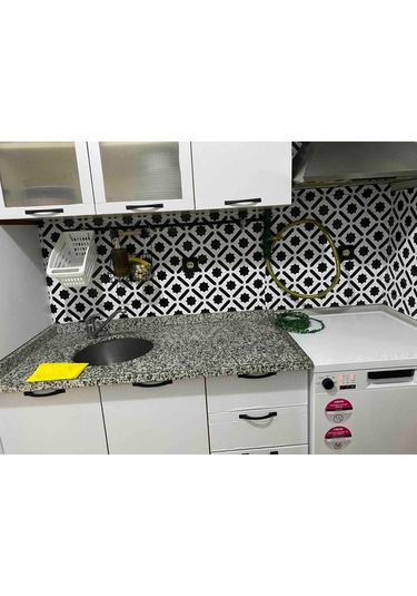 Mutfak Tezgah Arası Kendinden Yapışkanlı Folyo Kaplama Siyah Beyaz Fayans Desen 60cmx100cm
