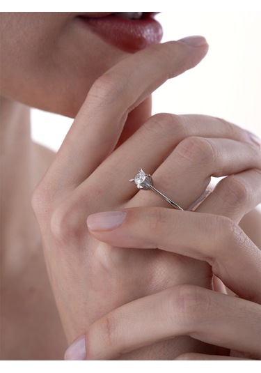 0,40 Karat E Renk Hrd Sertifikalı Tektaş Pırlanta Yüzük-841