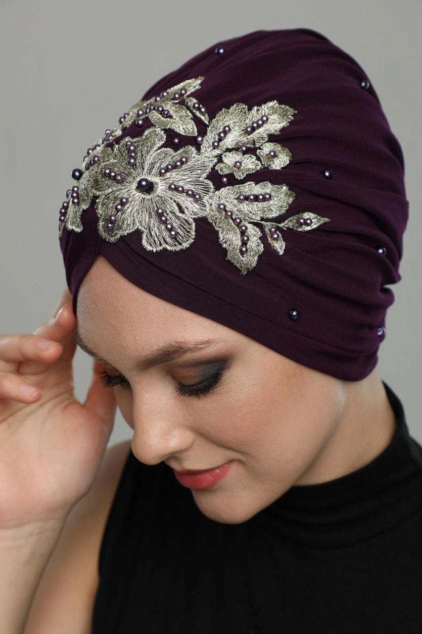 Kopma Astarlı Işlemeli Mor Sırma Motifli Hazır Türban Tesettür Abiye Bone Mor Sırma