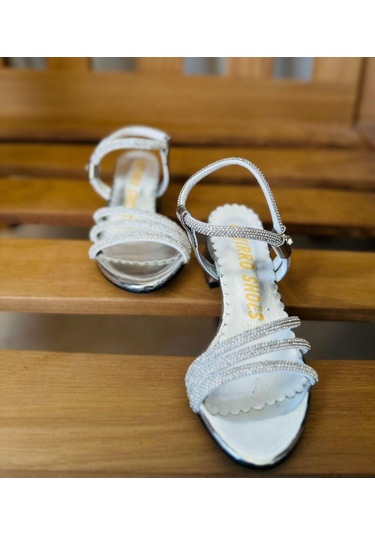 Gala Taş İşlemeli Çocuk Topuklu Ayk. Beyaz