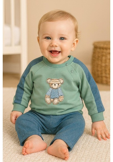 Algeria Bear Detaylı Omuzdan Çıtçıtlı Takım Yesil