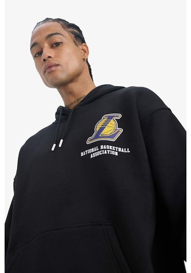 DeFactoFit NBA Los Angeles Lakers Oversize Geniş Kalıp Kapüşonlu Kalın Sweatshirt D8489AX25SPBK81