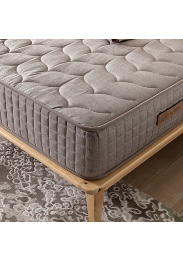 Us. Sleeping Ultra Ortopedik Exclusive Seri Saracens Torba Yaylı Yatak (26Cm)