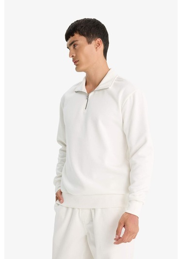 Defacto Regular Fit Dik Yaka Yarım Fermuarlı Basic Düz Sweatshirt X7405az25auwt32 Beyaz Defacto Regular Fit Dik Yaka Yarım Fermuarlı Basic Düz Sweatshirt X7405az25auwt32 Beyaz