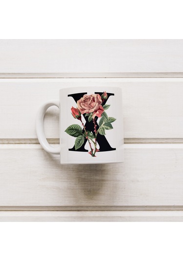 X Baş Harf Kırmızı Güller İle Sarılı Bardak 330 Ml Kişiye Özel Çiçekli Hediye Beyaz