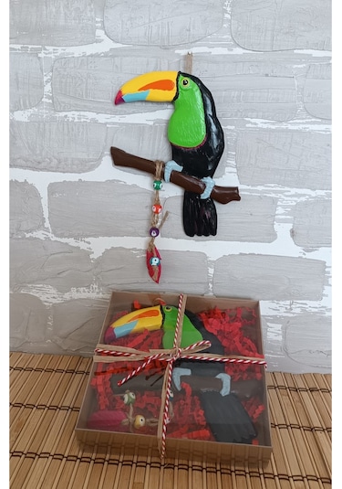 Dekoratif Tukan Kuşu Farklı Renklerde Kutulu 1 Adet