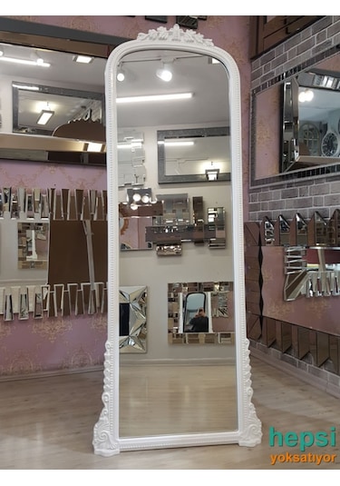 Matmazel Model Beyaz Renk Varaklı Ayaklı Boy Aynası