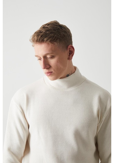 R-5849 Boğazlı Düz Örme Kazak Sweat Ekru
