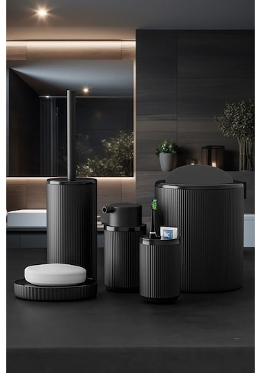 Biltaş Plastik Auaro 5 Parça Siyah Çizgili Yuvarlak 5'li Eco Banyo Seti Siyah