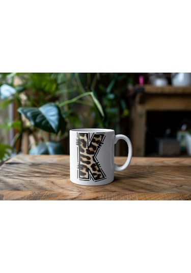 K Baş Harf Leopar Desenli Kupa Bardak - Kişiye Özel Feminen Konsept Hediye - Vahşi Hayvan Desenli Beyaz