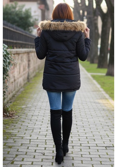 Kışlık Kapüşonu Suni Kürklü Şık Orta Boy Kadın Siyah Mont Siyah