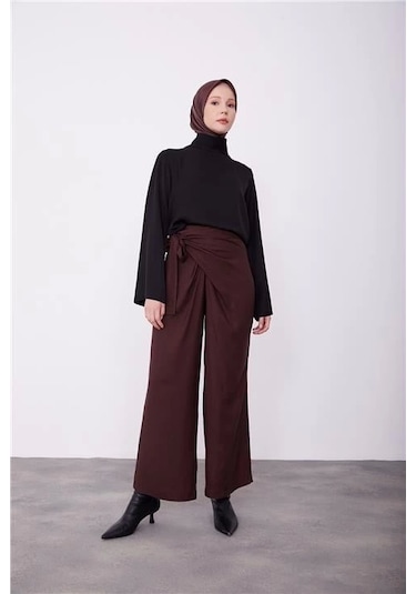 Armine Yandan Bağlama Detaylı Pantolon 23k2425 Bitter Kahverengi