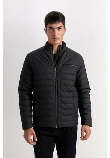 DeFacto Su İtici Slim Fit Suni Deri Mont Dar Kesim Dik Yaka Fermuarlı Cepli B3568AX25SPBK27