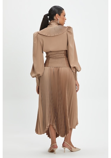 Kadın Fırfır Detaylı Gömlek Bej