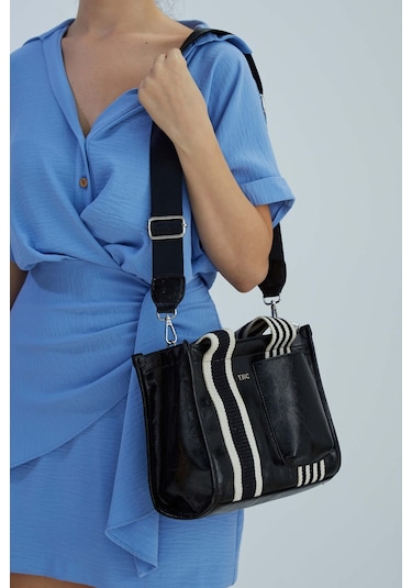 Tamer Tanca Kadın Vegan Siyah Rugan Omuz Çanta 1003 2000 Bn Canta Sk23/24 Sıyah Krsk Rgn Siyah