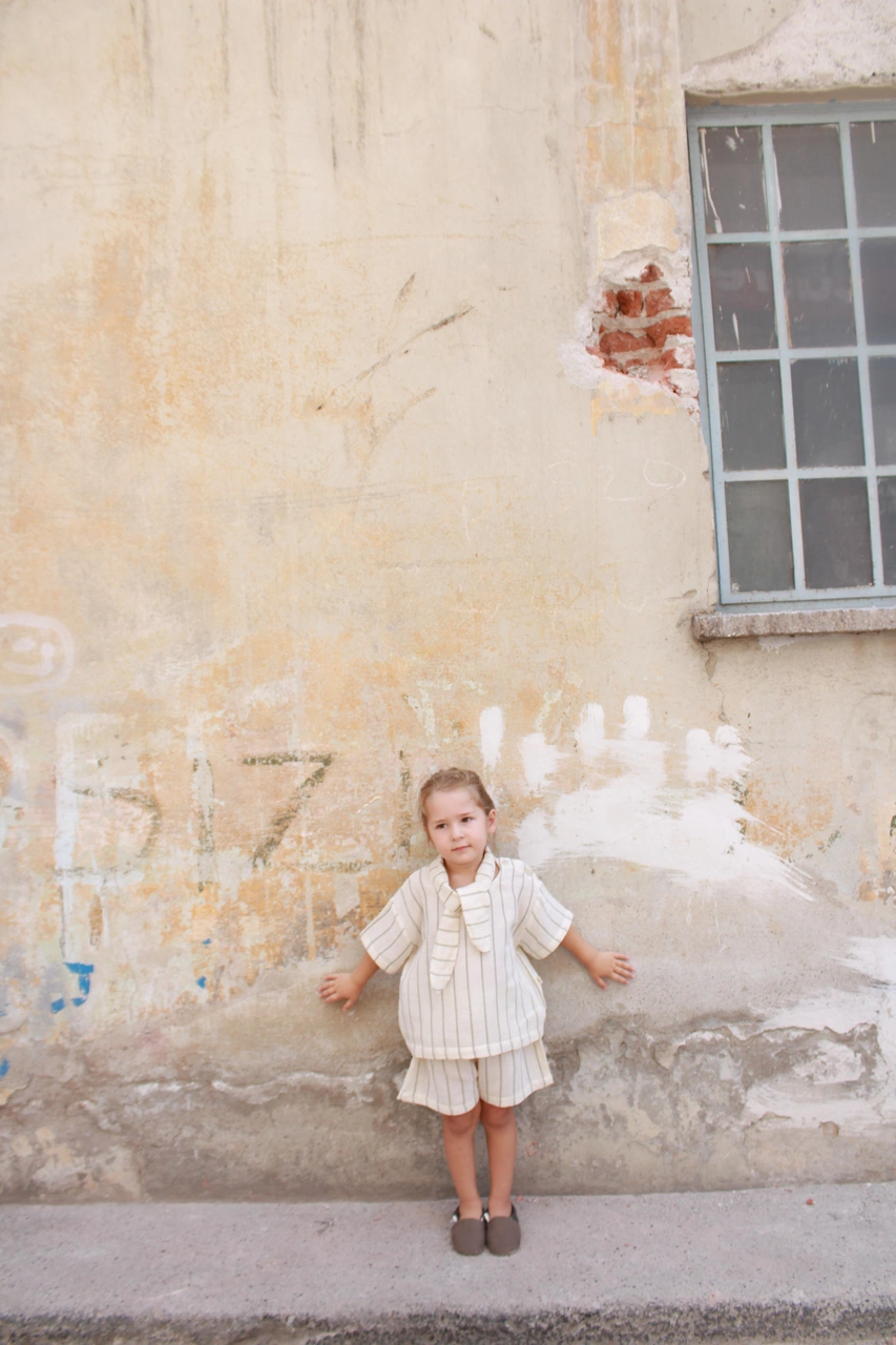 Haki Çizgili Yaka Bağlamalı Alt Üst Takım Haki