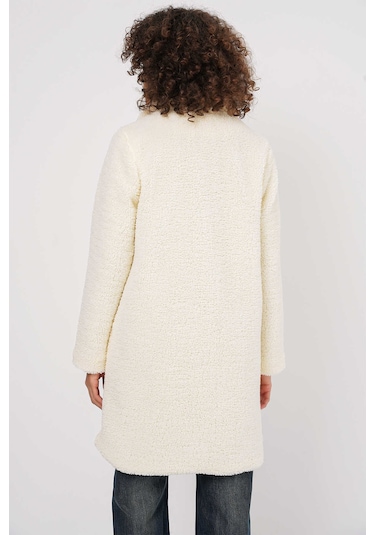Giyim Dünyası Kadın Tek Düğme Peluş Kaban Ekru 001