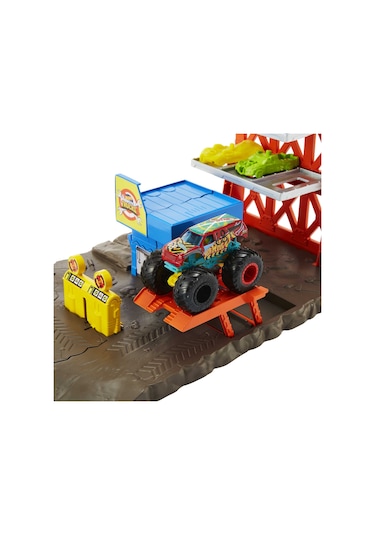 Hot Wheels Patlama Istasyonu Oyun Seti Hfb12