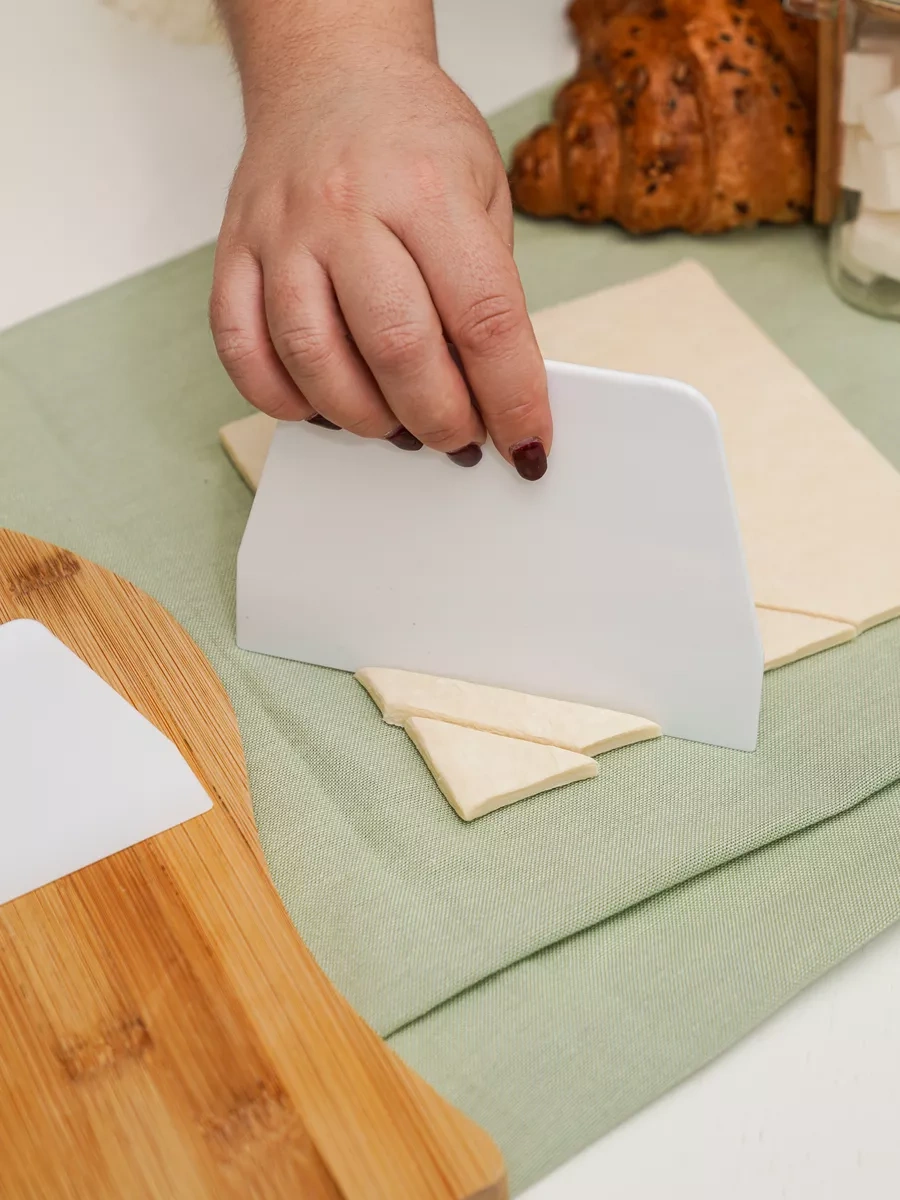 Topichome Hamur İçin Plastik Pasta Spatulası 15,5 Cm 47443275 Beyaz