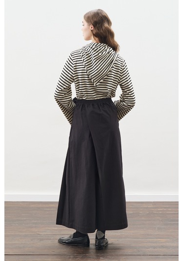 Etek Görünümlü Pantolon Siyah Siyah