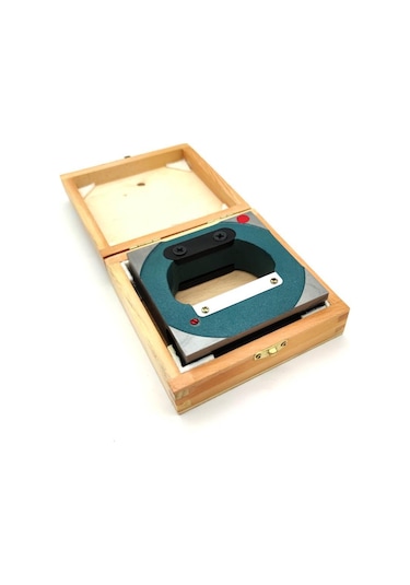 Pld Kare Tip Çerçeveli Hassas Su Terazisi 100Mm