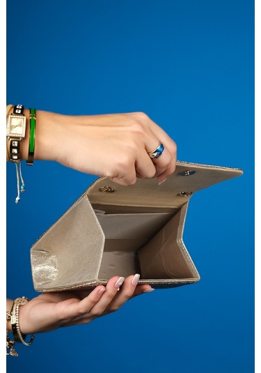 Luvishoes Lamaya Altın Taşlı Kadın El Çantası Altın