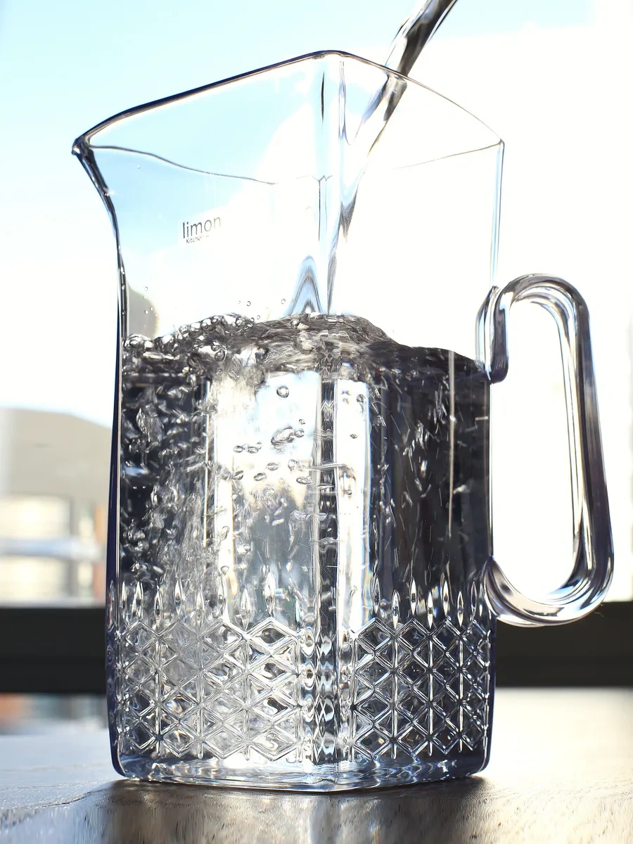 Pıta 1.7l Kapaklı Grafinler Ve Sürahiler 318801134