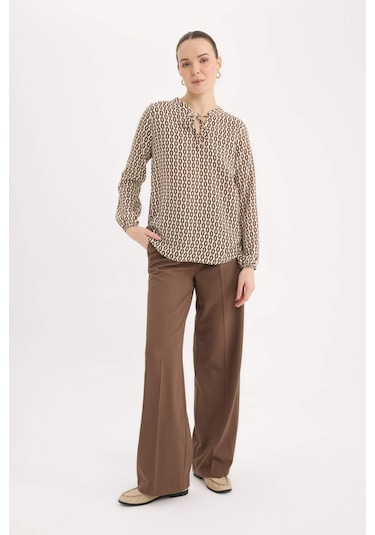 DeFacto Regular Fit Bağcıklı Yaka Desenli Uzun Kollu Bluz N1809AZ25SPER105