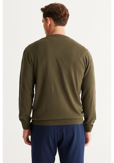 Altinyildiz Classics Erkek Haki Standart Fit Normal Kesim Bisiklet Yaka Triko 4A4923100001HAKXL Haki