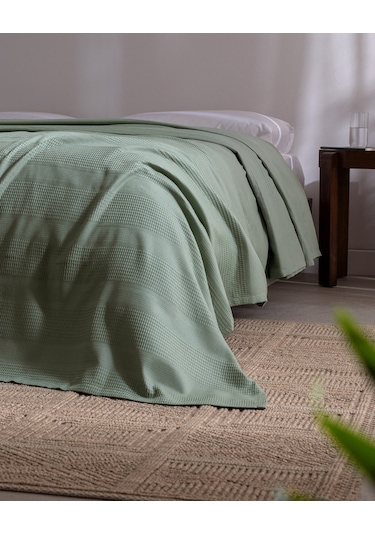 Madame Coco Mathilda King Size Pamuklu Ecocell Düz Pike - Haki 8684427307939 Çok Renkli