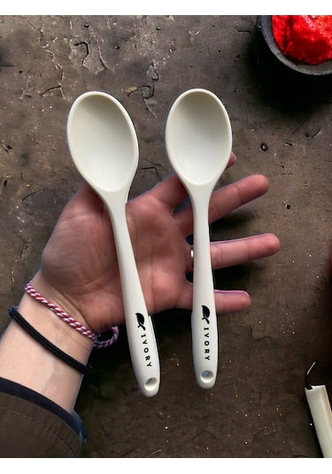 Sert Uçlu Isıya Dayanıklı Silikon Kısa Kaşık 20 Cm 2adet Krem